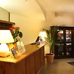 Villasanpaolo & 4*