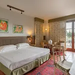 Hotel Villasanpaolo &