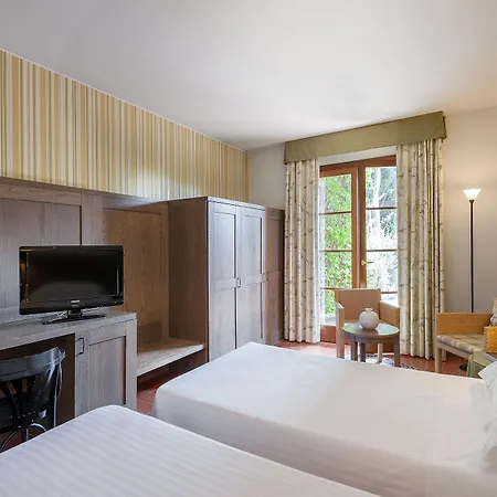 Villasanpaolo Resort&spa Hotel 4*