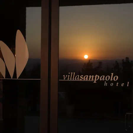 Hotel Villasanpaolo &