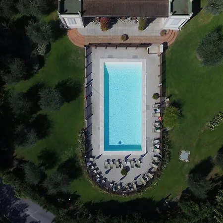 Villasanpaolo & 4*