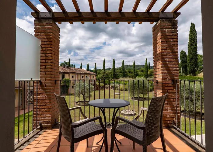 Villasanpaolo & 4* 圣吉米纳诺