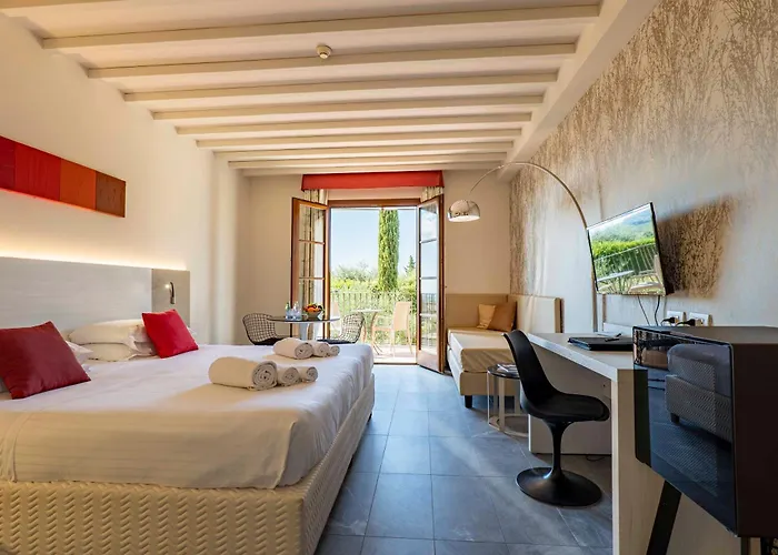 Villasanpaolo & 4*