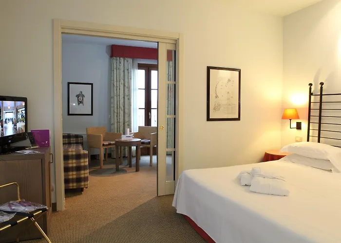 Villasanpaolo & 4* 圣吉米纳诺