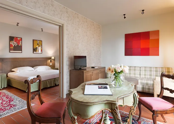 Villasanpaolo & 4* 圣吉米纳诺