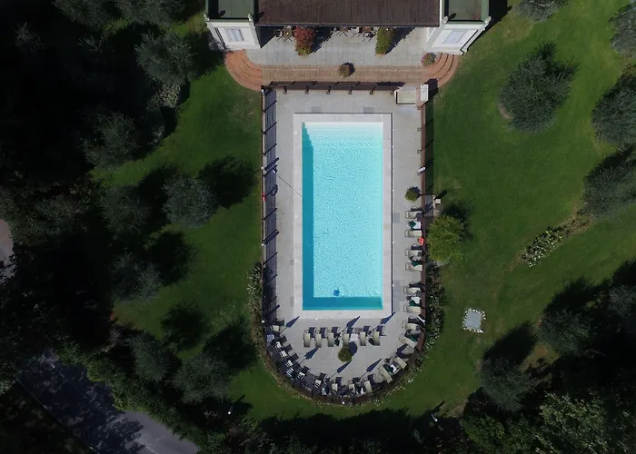 Villasanpaolo & 4*