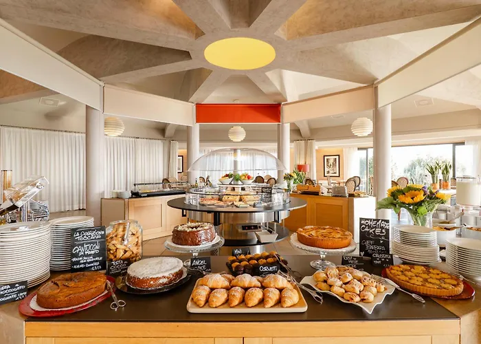 Villasanpaolo & 4* 圣吉米纳诺